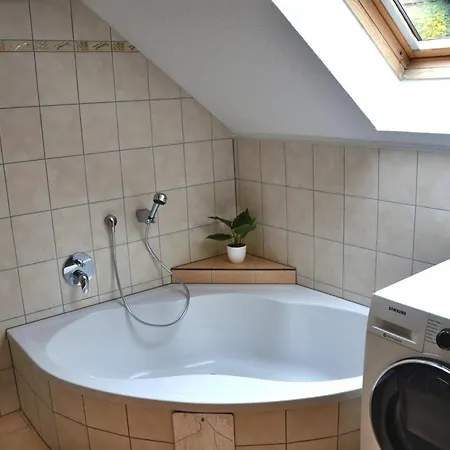 Daire Mit Blick Auf Kremsmauer Hinterberg (Sudoststeiermark)