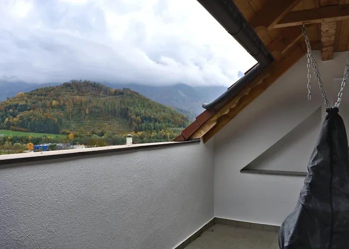 شقة Mit Blick Auf Kremsmauer