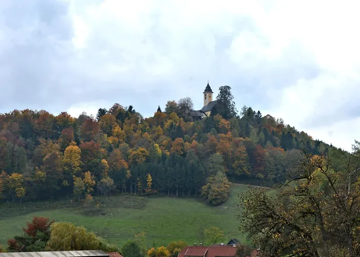 شقة Mit Blick Auf Kremsmauer *