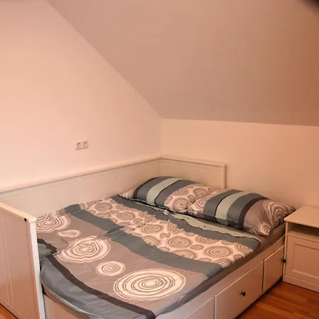 Mit Blick Auf Kremsmauer Hinterberg
